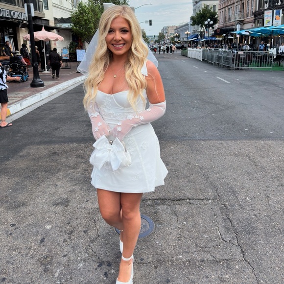 NWT Babyboo Dalary Mini Dress, still in packaging. - Picture 2 of 3